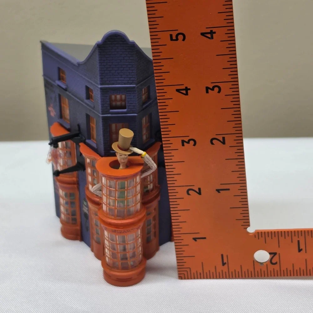 Hallmark Ornament Harry Potter Purple Excellent Weasleys Wizard Wheezes 2019